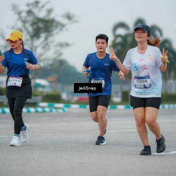 Runner Photo 7533801