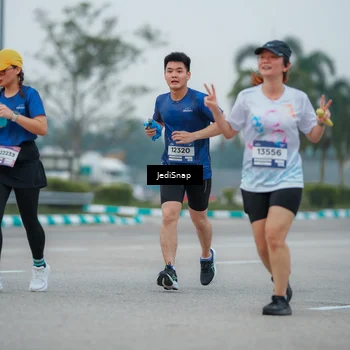 Runner Photo 7533803