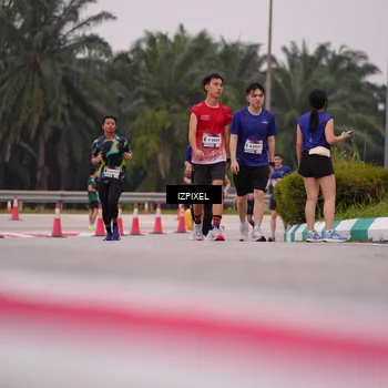 Runner Photo 7533813