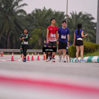 Runner Photo 7533814
