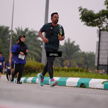 Runner Photo 7533817
