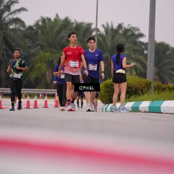 Runner Photo 7533823