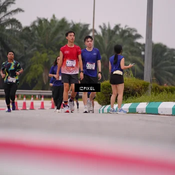 Runner Photo 7533827