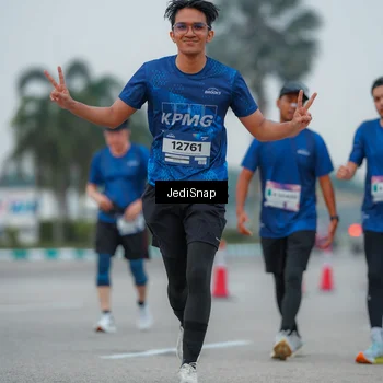 Runner Photo 7533832