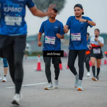 Runner Photo 7533843
