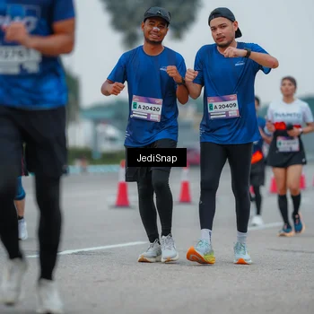 Runner Photo 7533850
