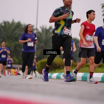 Runner Photo 7533851