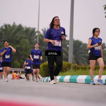 Runner Photo 7533855
