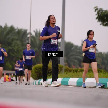 Runner Photo 7533862