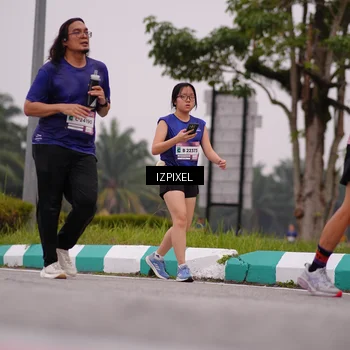 Runner Photo 7533863