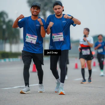 Runner Photo 7533866
