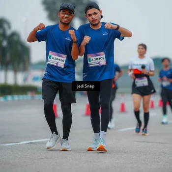 Runner Photo 7533867