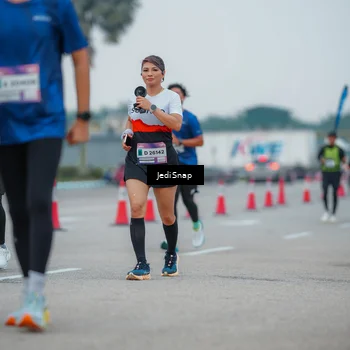 Runner Photo 7533870