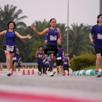 Runner Photo 7533873