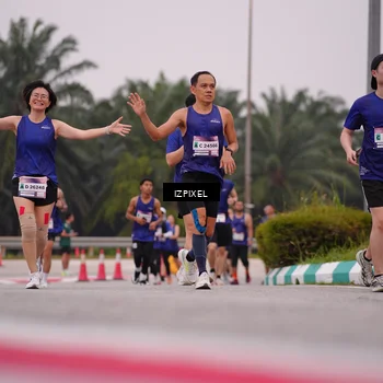 Runner Photo 7533874