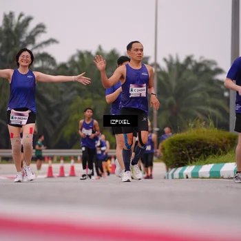 Runner Photo 7533877
