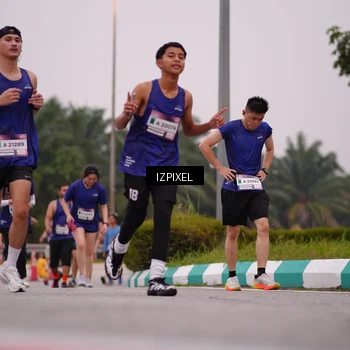 Runner Photo 7533913