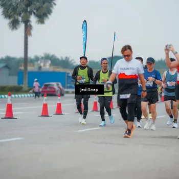 Runner Photo 7533931