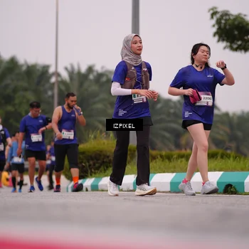Runner Photo 7533935