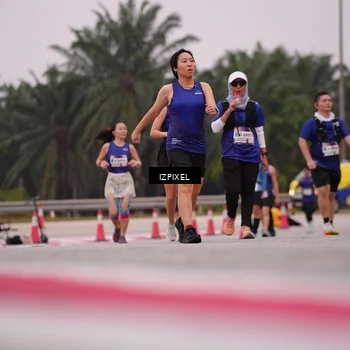 Runner Photo 7533941