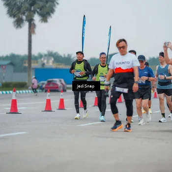 Runner Photo 7533943