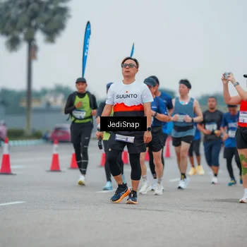 Runner Photo 7533956