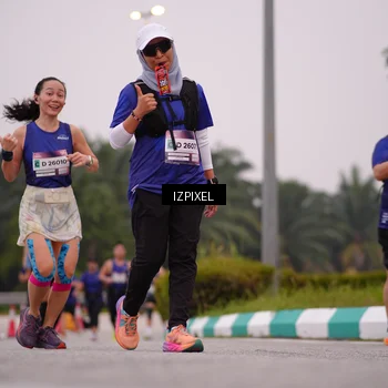 Runner Photo 7533972