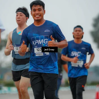 Runner Photo 7533984
