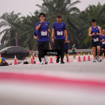 Runner Photo 7534004