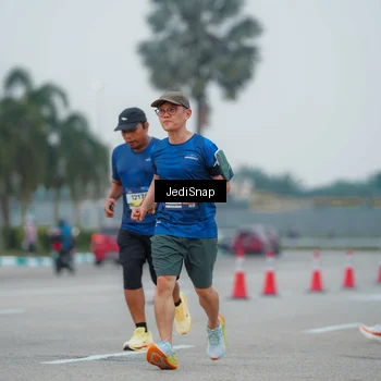 Runner Photo 7534022