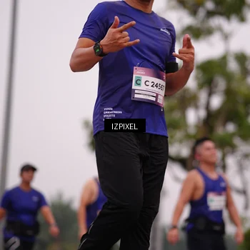 Runner Photo 7534045