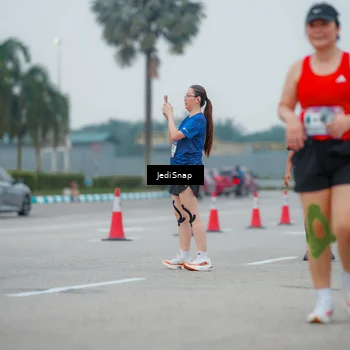 Runner Photo 7534053