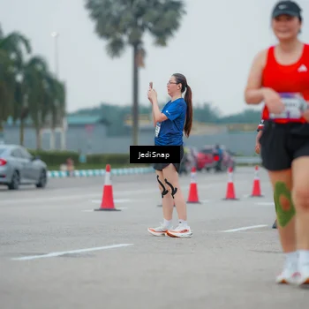 Runner Photo 7534054