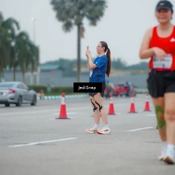Runner Photo 7534055