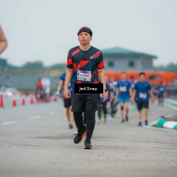 Runner Photo 7534056