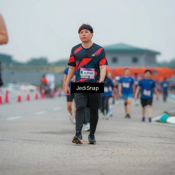 Runner Photo 7534070