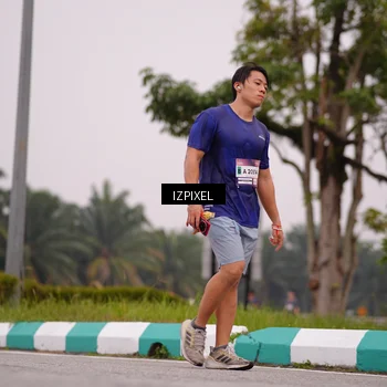 Runner Photo 7534072