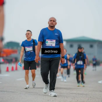 Runner Photo 7534080