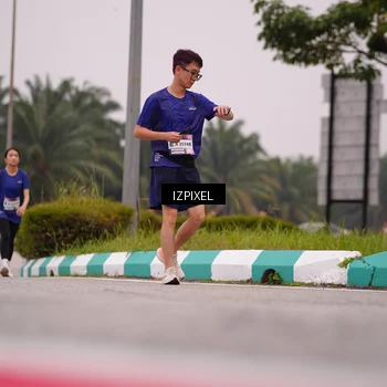 Runner Photo 7534085