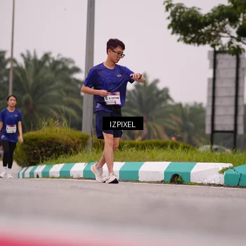 Runner Photo 7534086