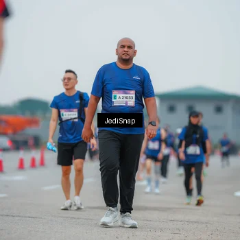 Runner Photo 7534088
