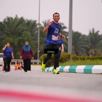 Runner Photo 7534092