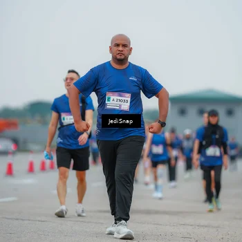 Runner Photo 7534094