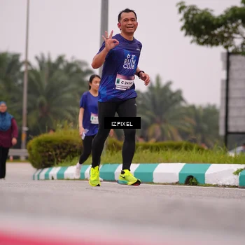 Runner Photo 7534097