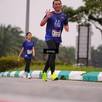 Runner Photo 7534099