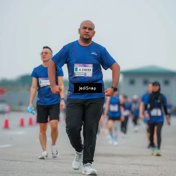 Runner Photo 7534101