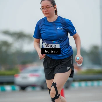 Runner Photo 7534114