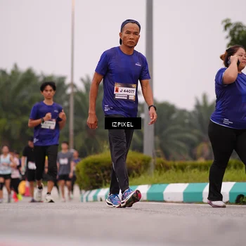 Runner Photo 7534136