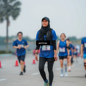 Runner Photo 7534144