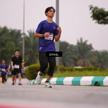 Runner Photo 7534152